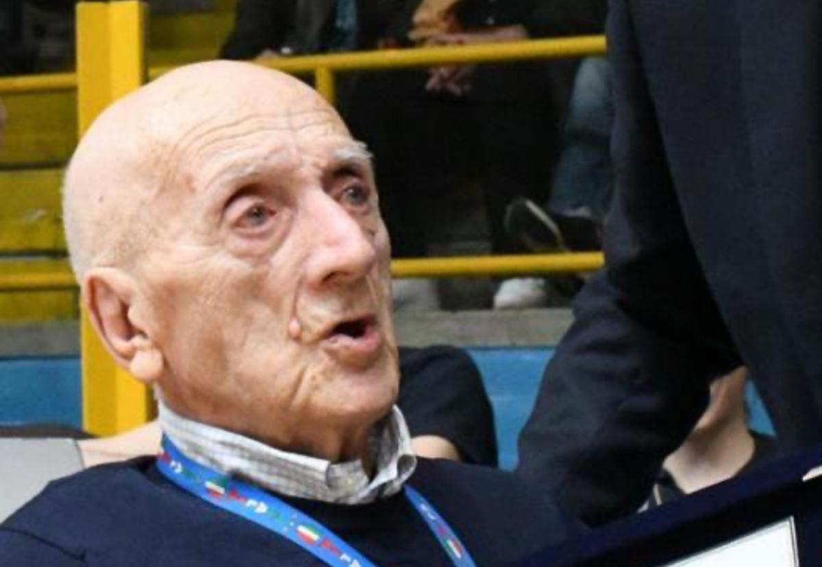 Il basket pavese perde Raffaele Rosolen, allenatore di Vigevano nel biennio 1963-65