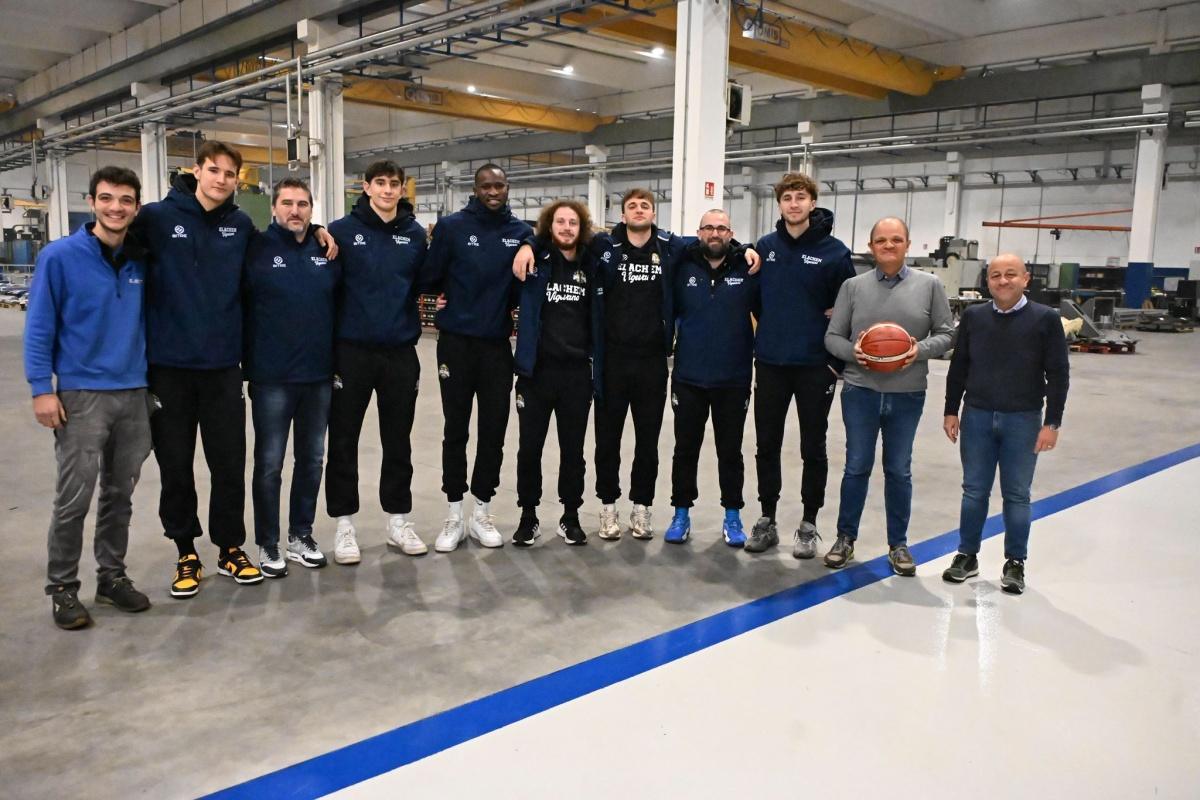 Ducali ospiti di O.MET, sponsor gialloblu da due stagioni