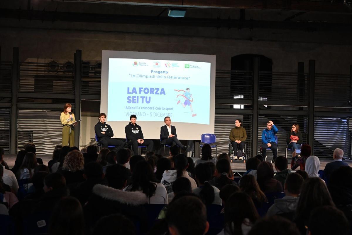 Vigevano 1955 al convegno "La forza sei tu", per allenarsi a crescere con lo sport Vigevano 1955 al convegno "La forza sei tu", per allenarsi a crescere con lo sport