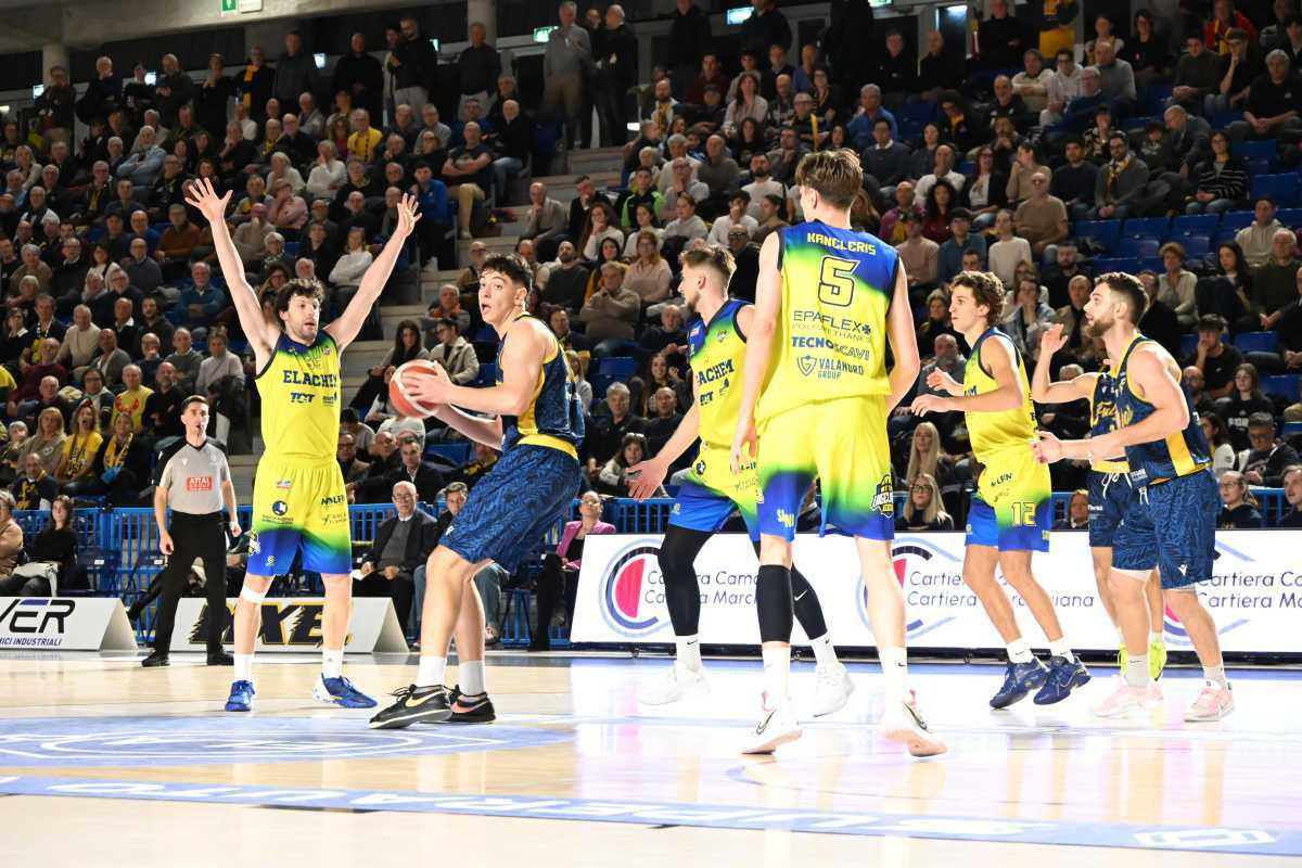 Vigevano batte Fidenza 84-62: 10a vittoria nelle ultime 11 partite