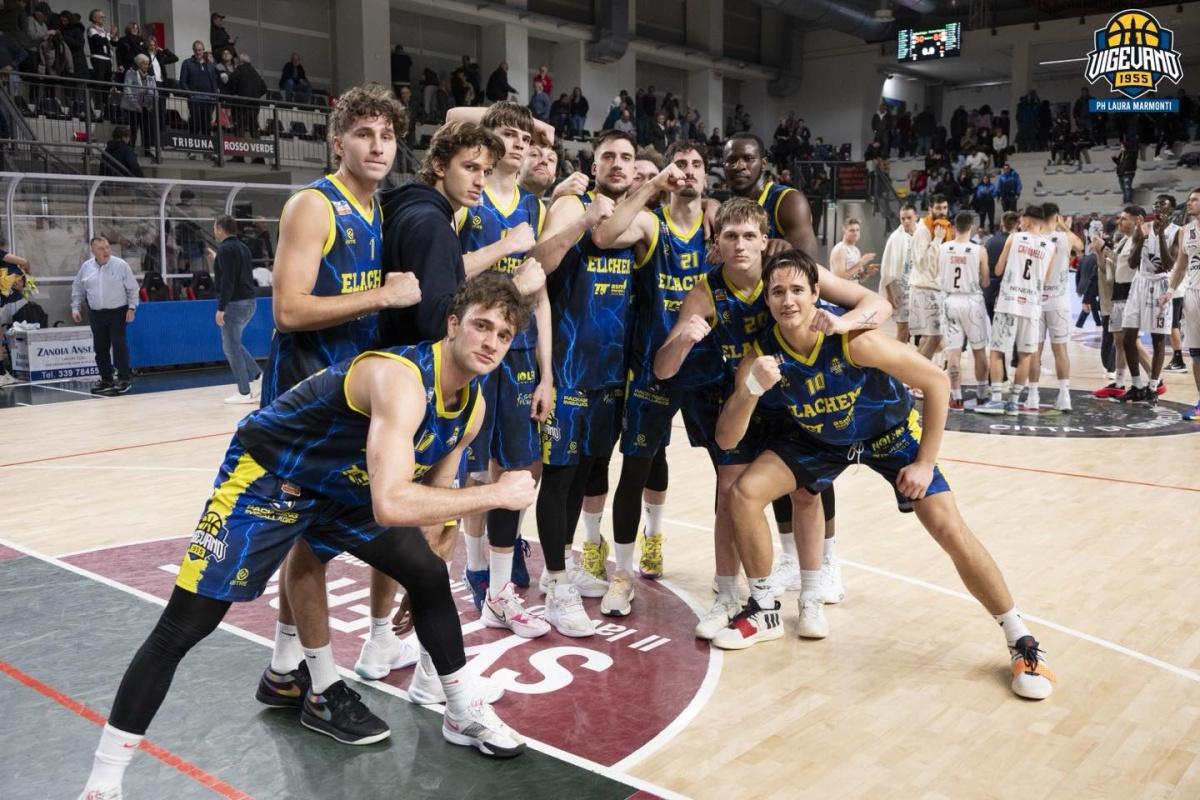 Partita la vendita on line dei biglietti per Vigevano 1955-Fiorenzuola di mercoledì 18/01. Agevolazioni per gli studenti Partita la vendita on line dei biglietti per Vigevano 1955-Fiorenzuola di mercoledì 18/01. Agevolazioni per gli studenti