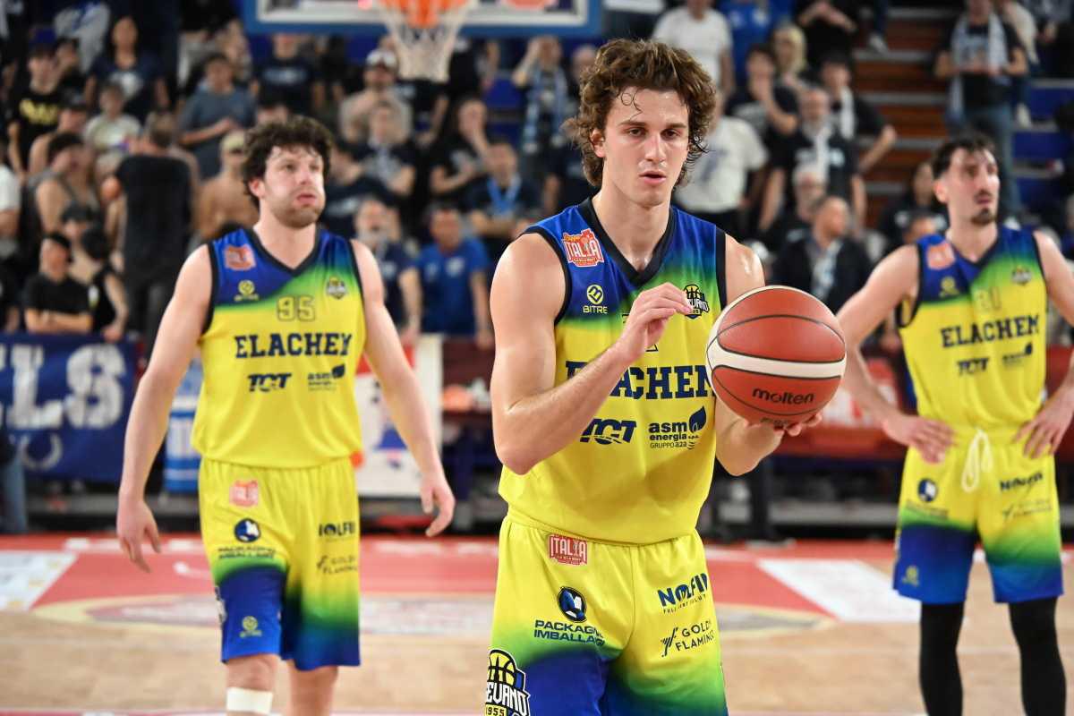 Livorno rimonta nell'ultimo periodo e va in finale di Coppa Italia: Vigevano è battuta 60-53 Livorno rimonta nell'ultimo periodo e va in finale di Coppa Italia: Vigevano è battuta 60-53