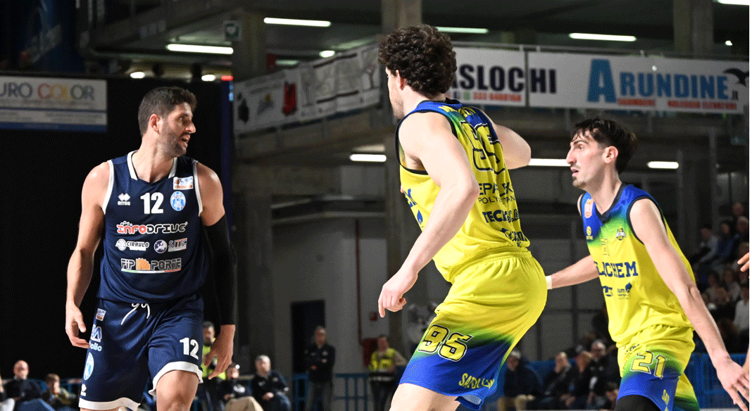 Verazzo: "Ringrazio i compagni, mi devo dare una svegliata se voglio aiutare questa squadra"