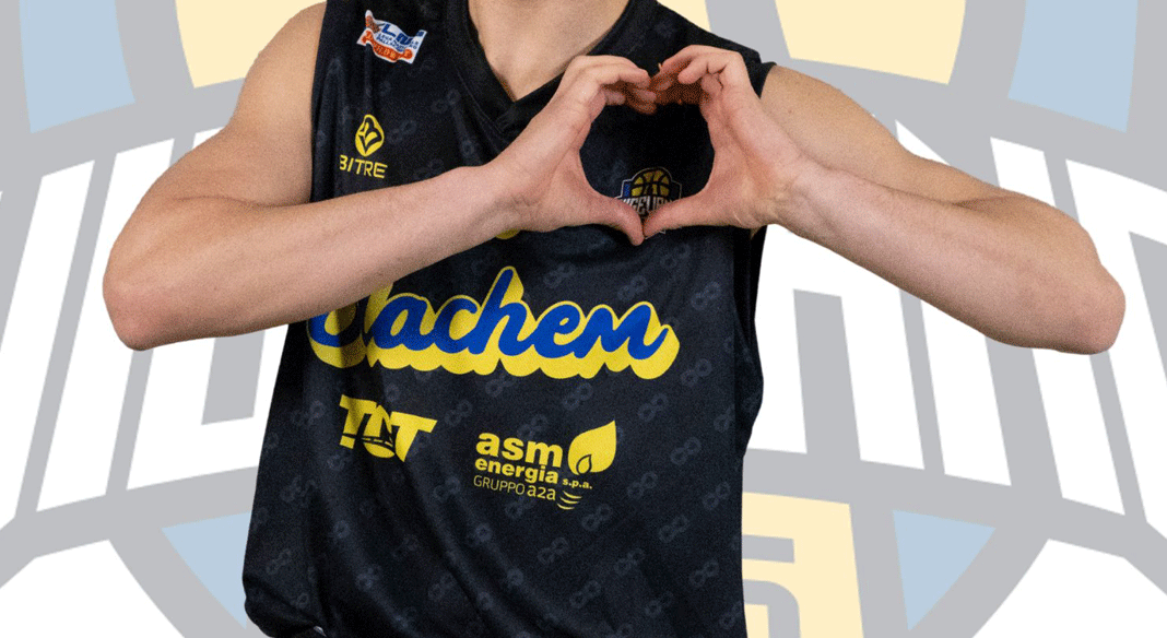 Lunedì 13 aprile scade l'asta di beneficienza per le maglie speciali: finora arrivate 705 offerte! Lunedì 13 aprile scade l'asta di beneficienza per le maglie speciali: finora arrivate 705 offerte!