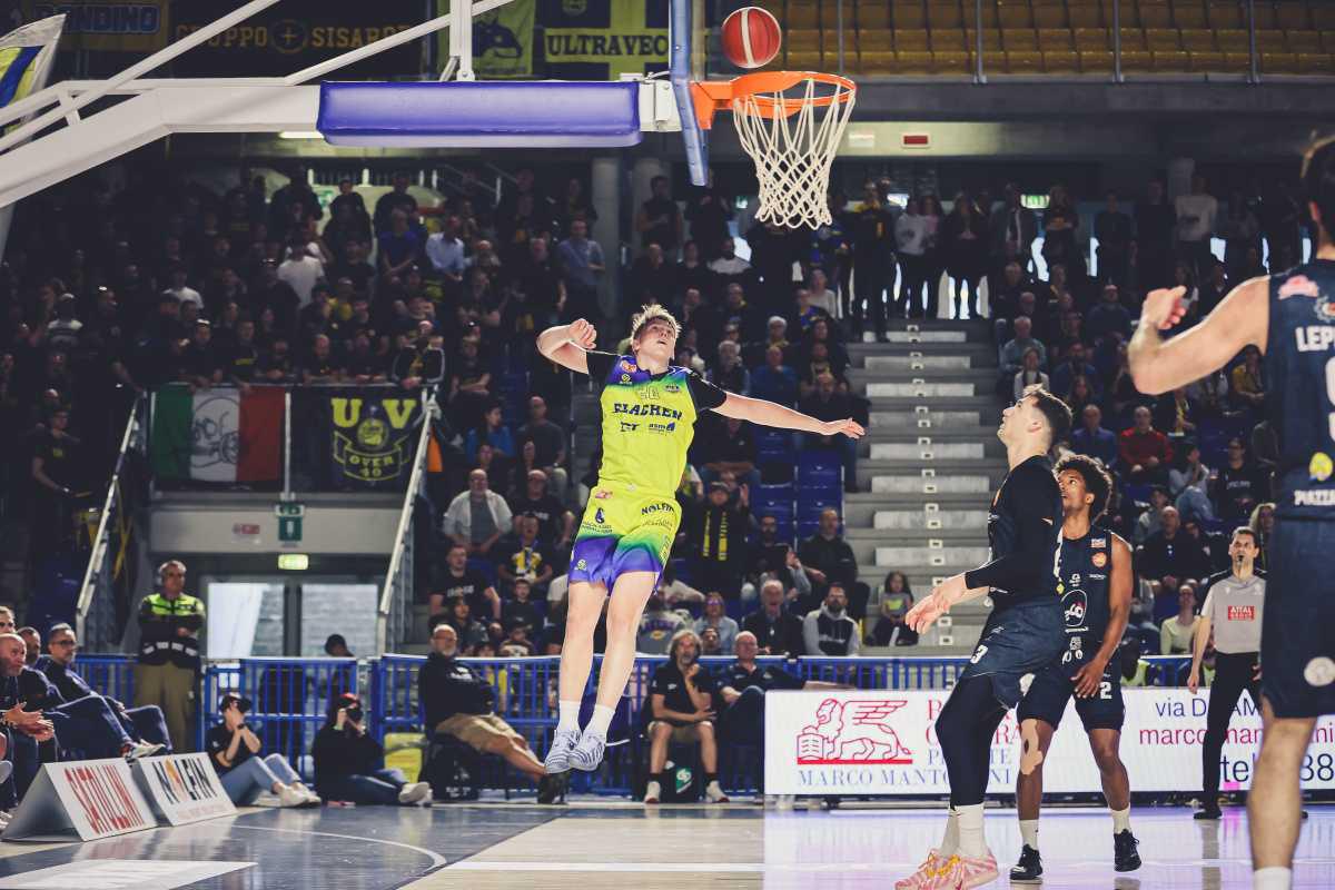 I risultati della 35sima giornata e la nuova classifica con i primi verdetti I risultati della 35sima giornata e la nuova classifica con i primi verdetti