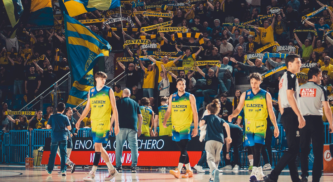 Salieri prepara la prima sfida contro Livorno: "Alzare il livello per emergere" Salieri prepara la prima sfida contro Livorno: "Alzare il livello per emergere"