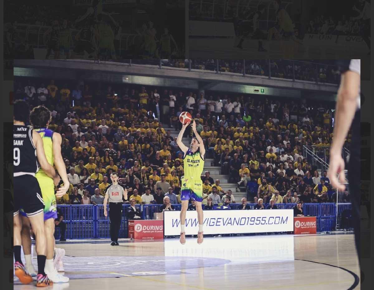 Sperduto allo scadere castiga Vigevano: Caserta vince 79-80 gara-1 Sperduto allo scadere castiga Vigevano: Caserta vince 79-80 gara-1