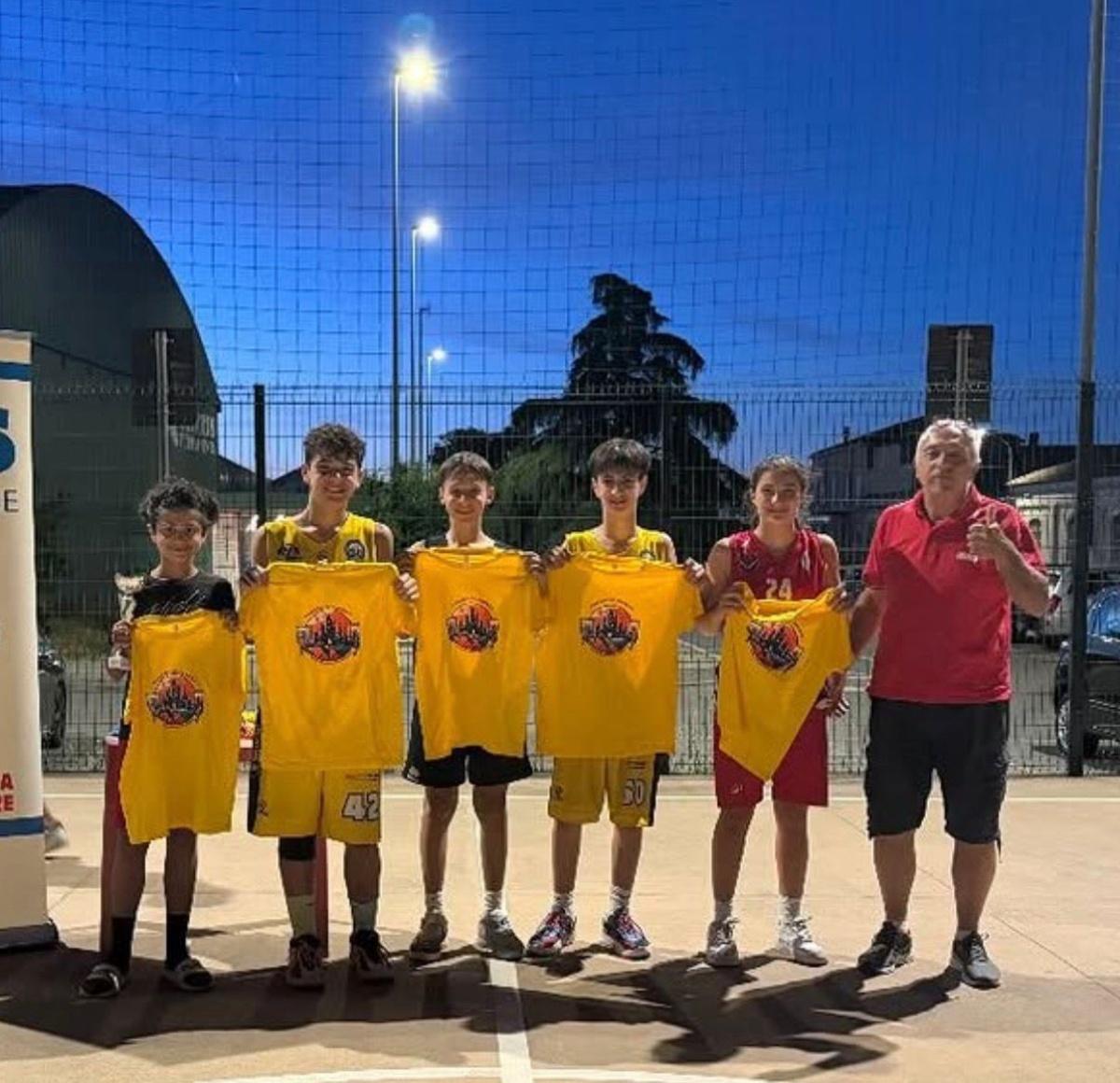 Under 13 e under 14 vincono il torneo di Castel San Giovanni