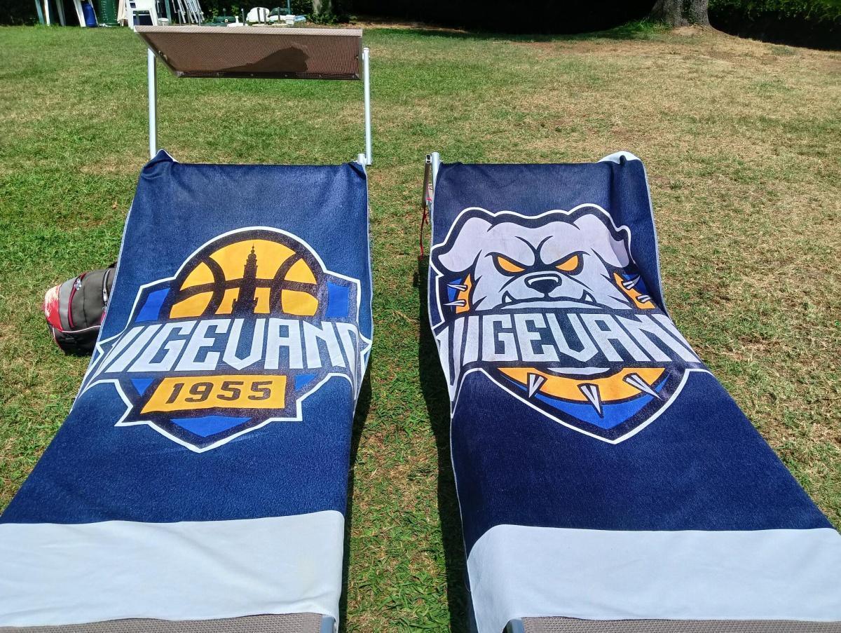 Estate a tinte gialloblu: inviateci le vostre foto dalle vacanze!