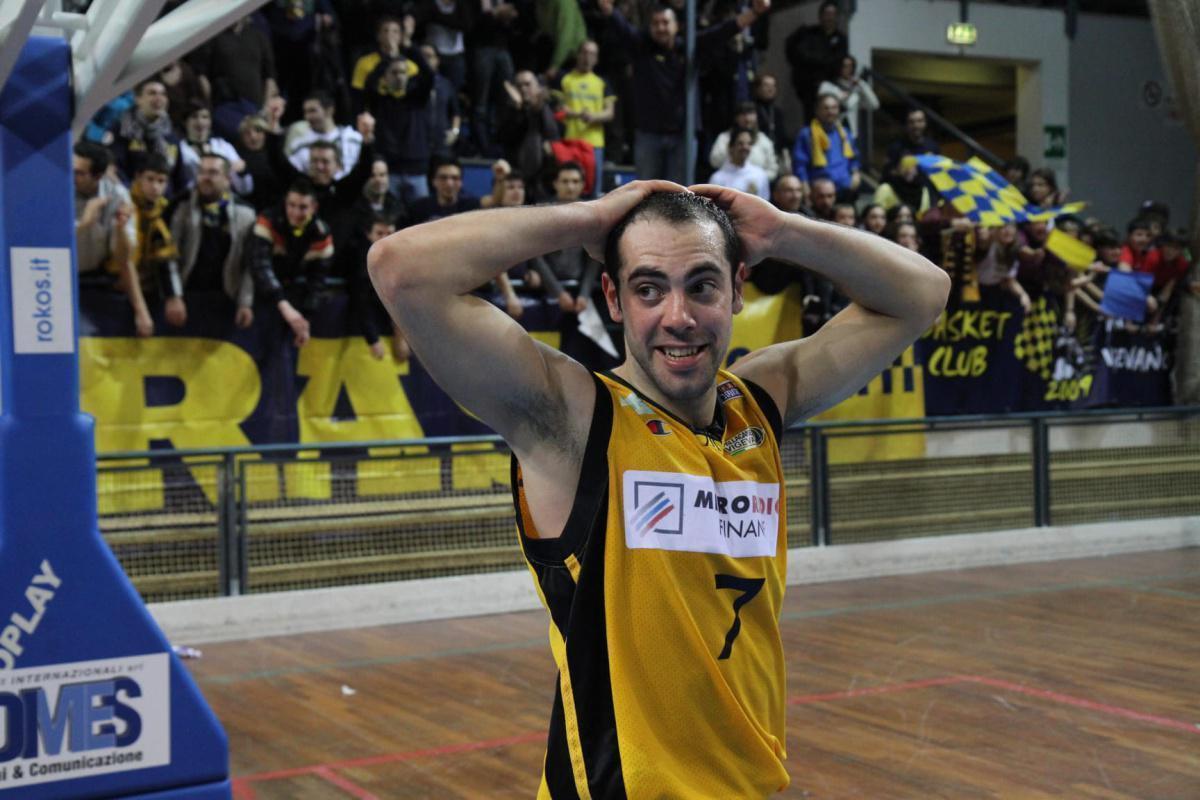 "Memorial Bertolazzi", aggiornamenti live stasera sul canale whatsapp Vigevano 1955 "Memorial Bertolazzi", aggiornamenti live stasera sul canale whatsapp Vigevano 1955