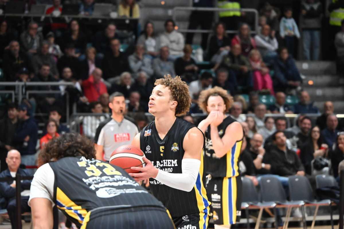 Brickner: "Orgoglioso dei miei compagni: siamo rimasti uniti per tutto il match" Brickner: "Orgoglioso dei miei compagni: siamo rimasti uniti per tutto il match"