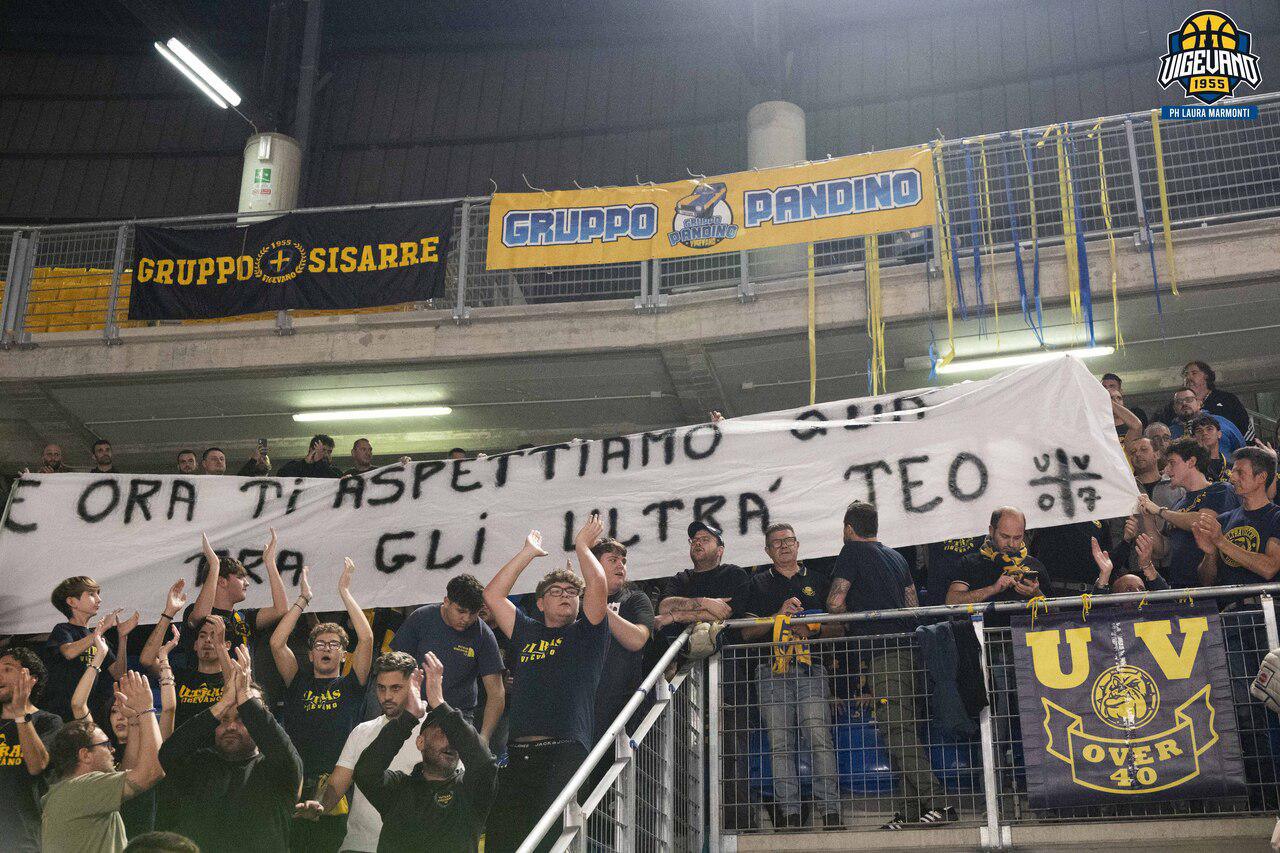 I tifosi ricordano Matteo Bettanti