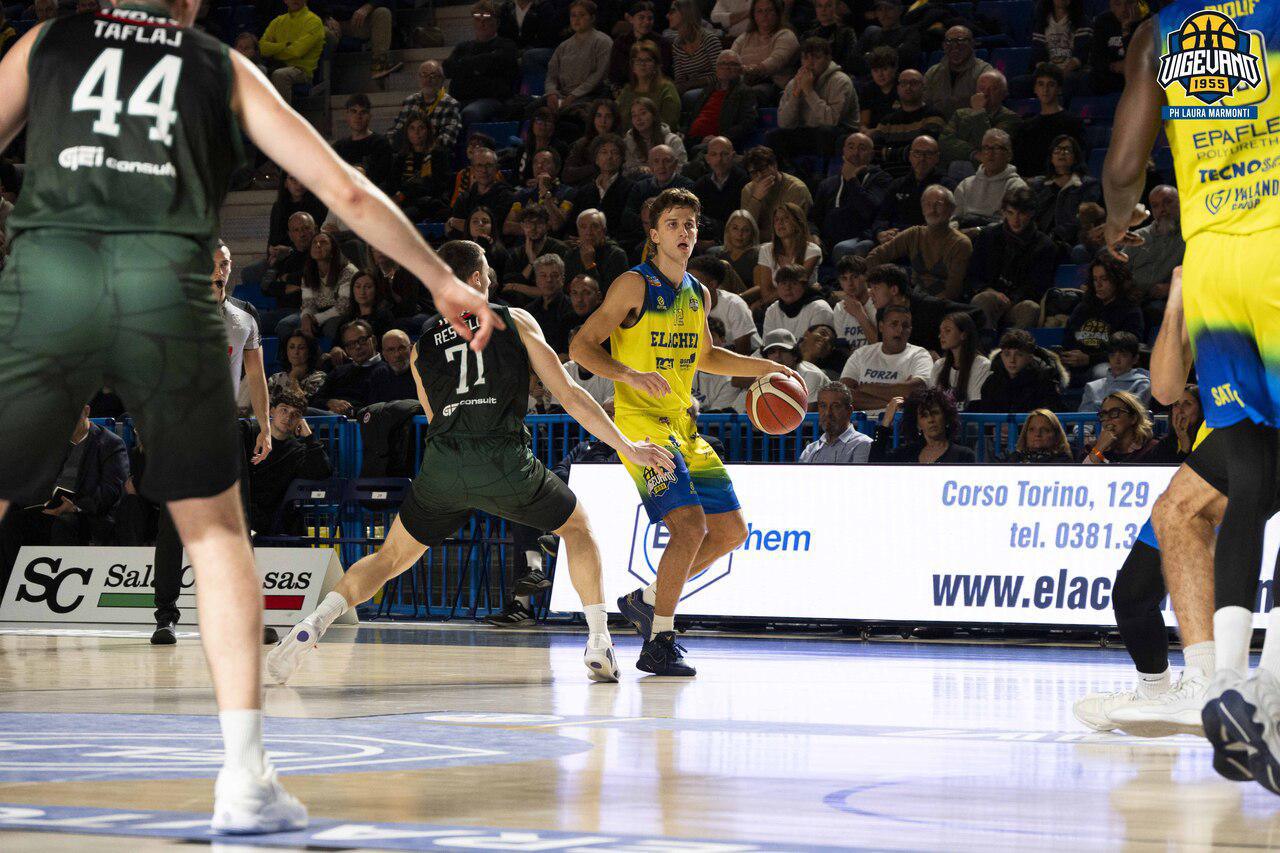 Boglio studia la difesa avversaria