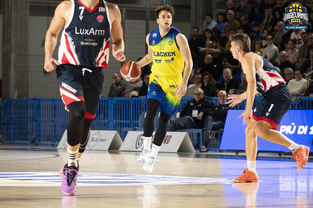 Corgnati guida l'attacco