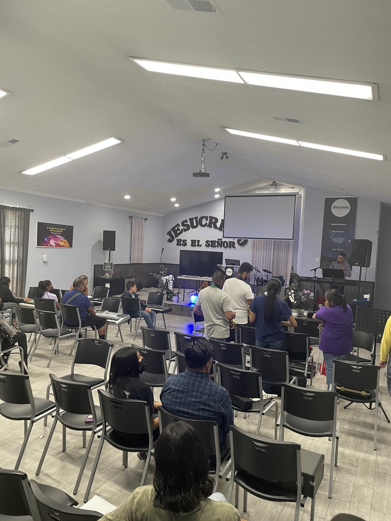 E6352F4A-B439-479E-AEA8-7EC5D34D5CF7