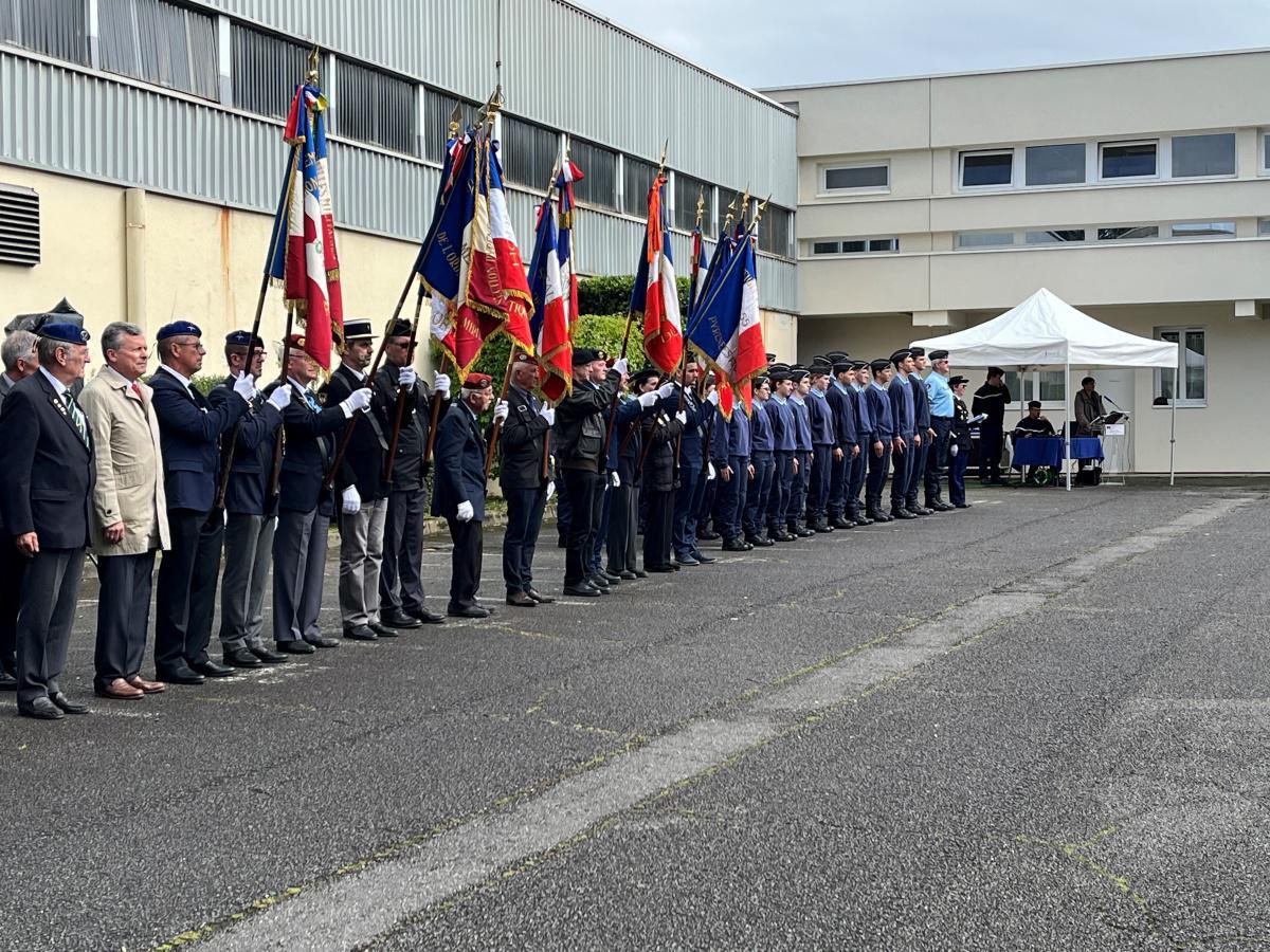 REMISE DES DIPLÔMES AUX CADETS