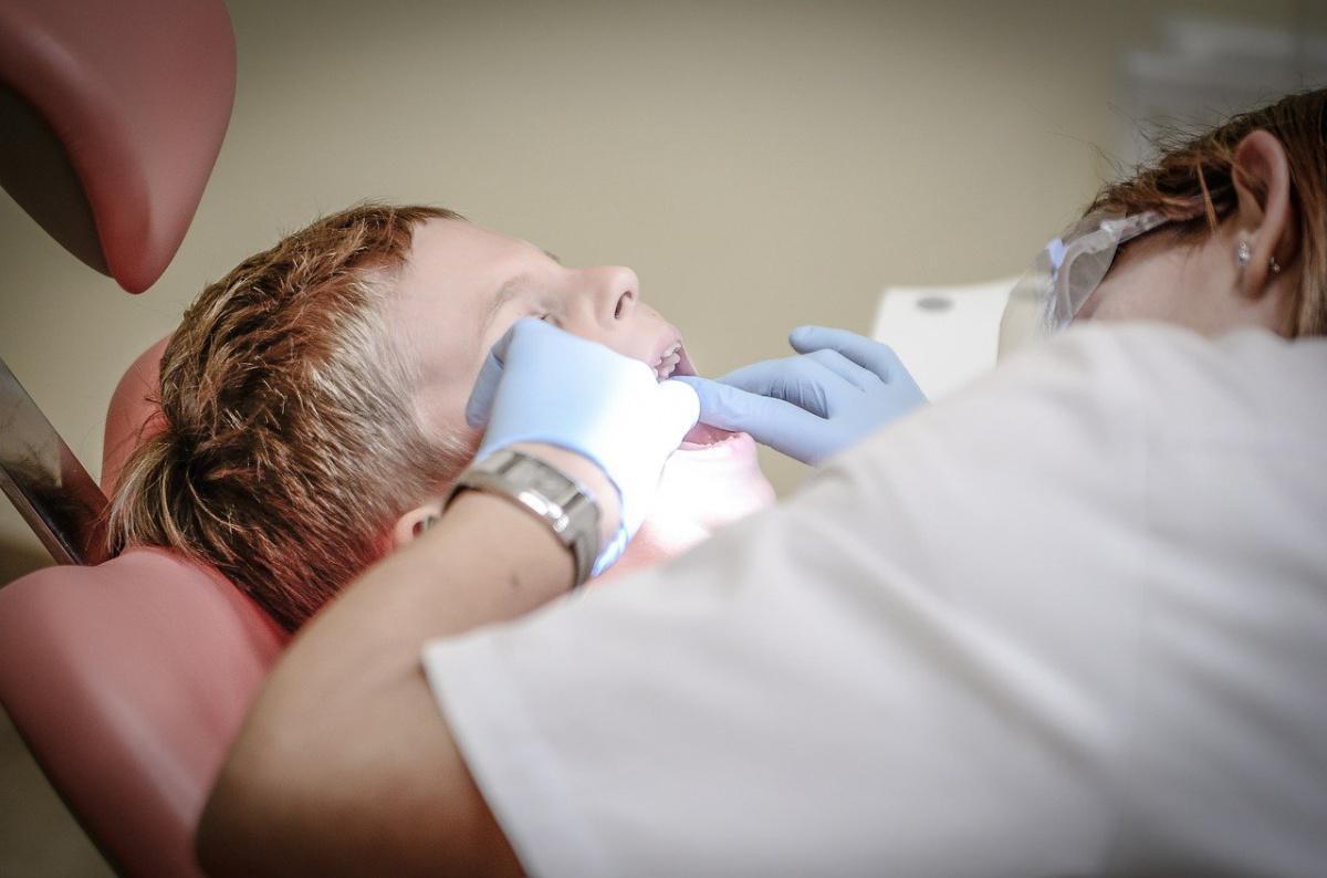 L’assurance maladie prône une extension du 100% santé à l’orthodontie