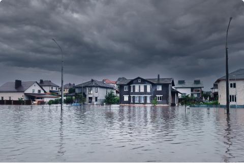 Tempête Ciaran : des aides solidaires pour les salariés HCR Tempête Ciaran : des aides solidaires pour les salariés HCR