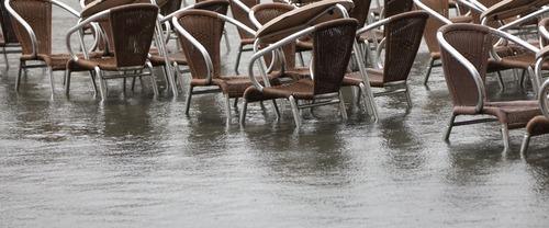  KLESIA et Malakoff Humanis aux côtés des salariés touchés par les inondations dans les départements du Var, des Landes et du Lot-et-Garonne
