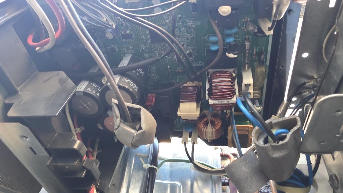 Mitsubishi Starmex PCB Replacement in Katong | Aircon Blinking Repair Service Singapore