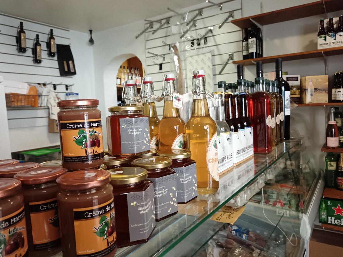 L' AUBERGE DU MOULIN & son ÉPICERIE DE MONTAGNE, Roubion Village 
