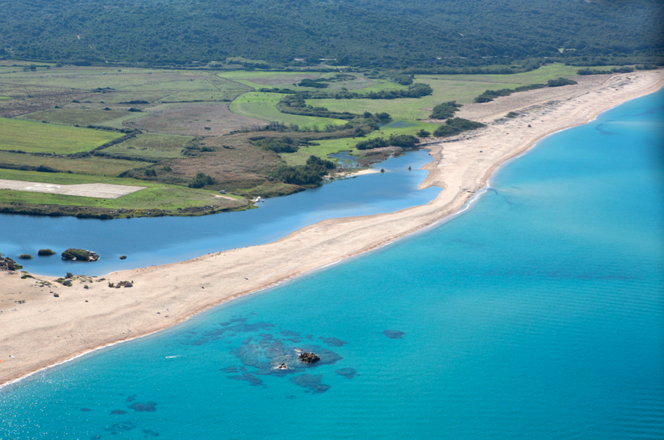 Accès aux plages et activités nautiques interdits