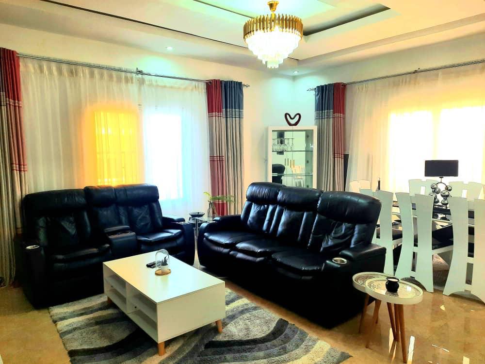 Conciergerie Airbnb Sénégal | gestion de logements meublés 