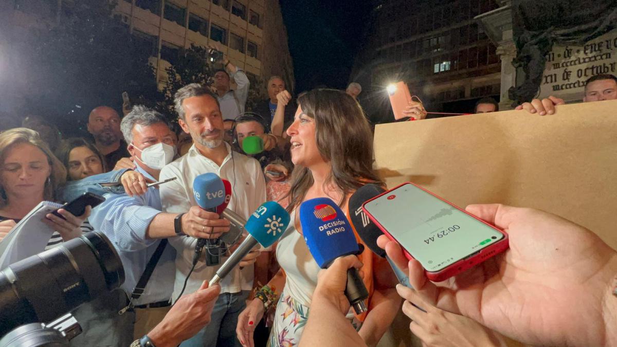 Cobertura especial de Decisión Radio desde Sevilla #EleccionesenAndalucia