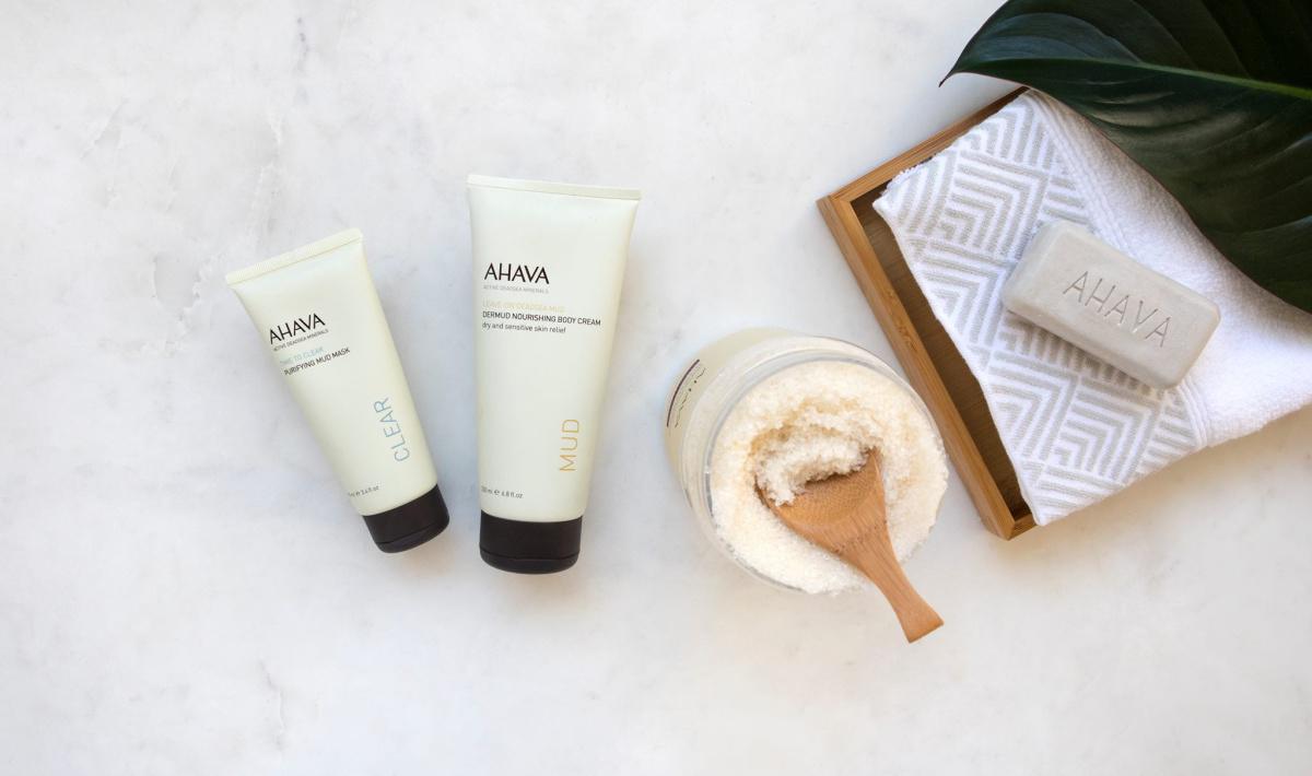 Aperitivo con AHAVA