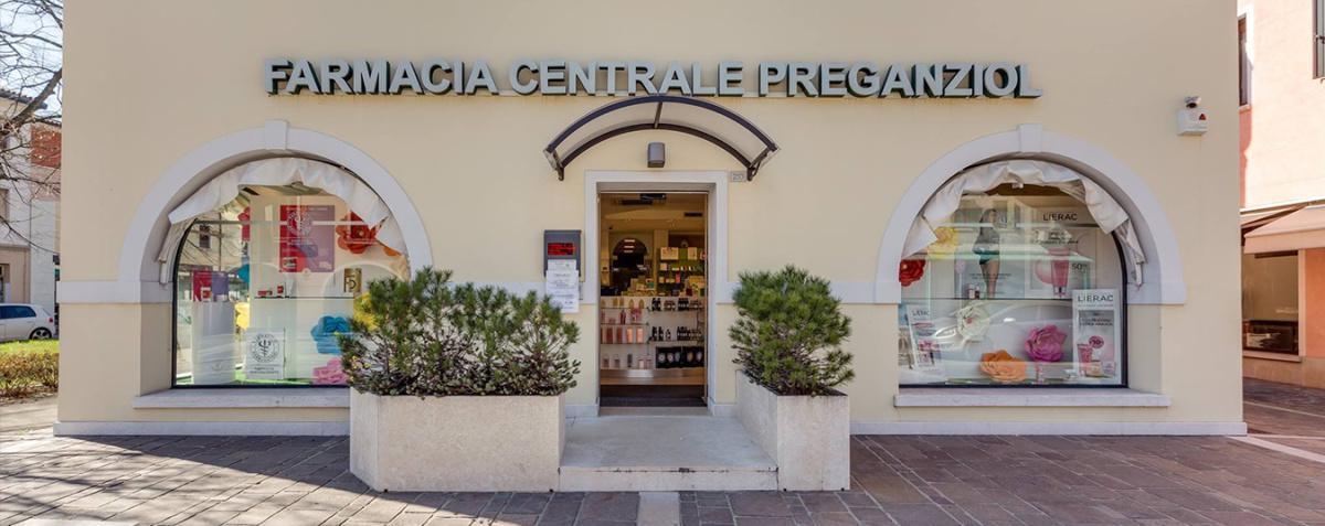 La farmacia La farmacia