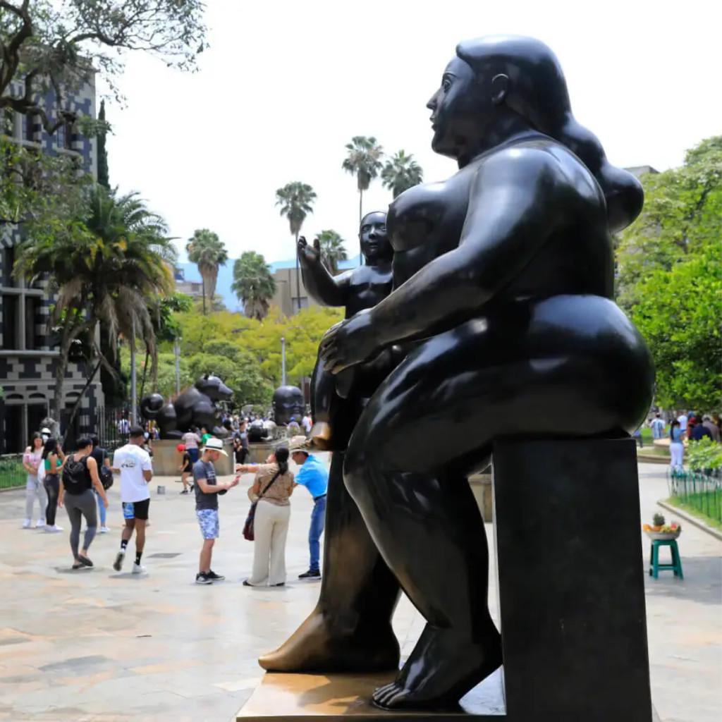 Medellín, Antioquia (English) Medellín, Antioquia (English)