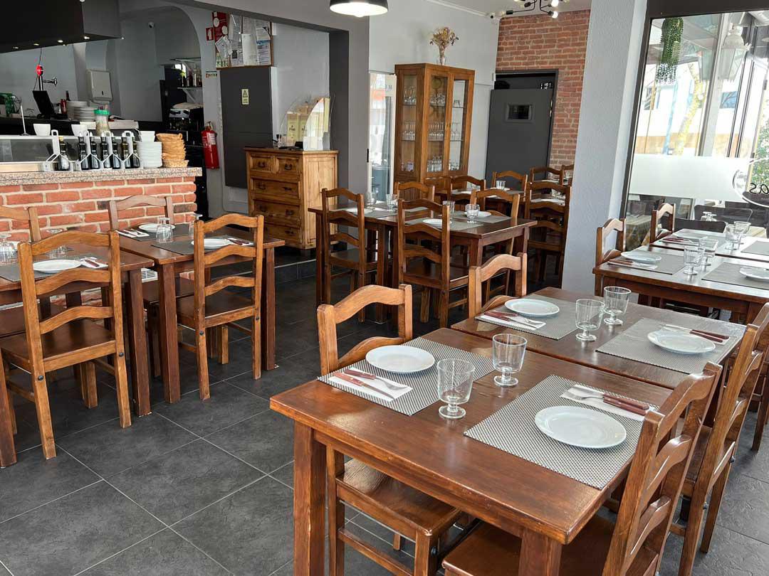 Salao-Restaurante-Pikas