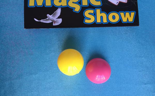The ball that color changes