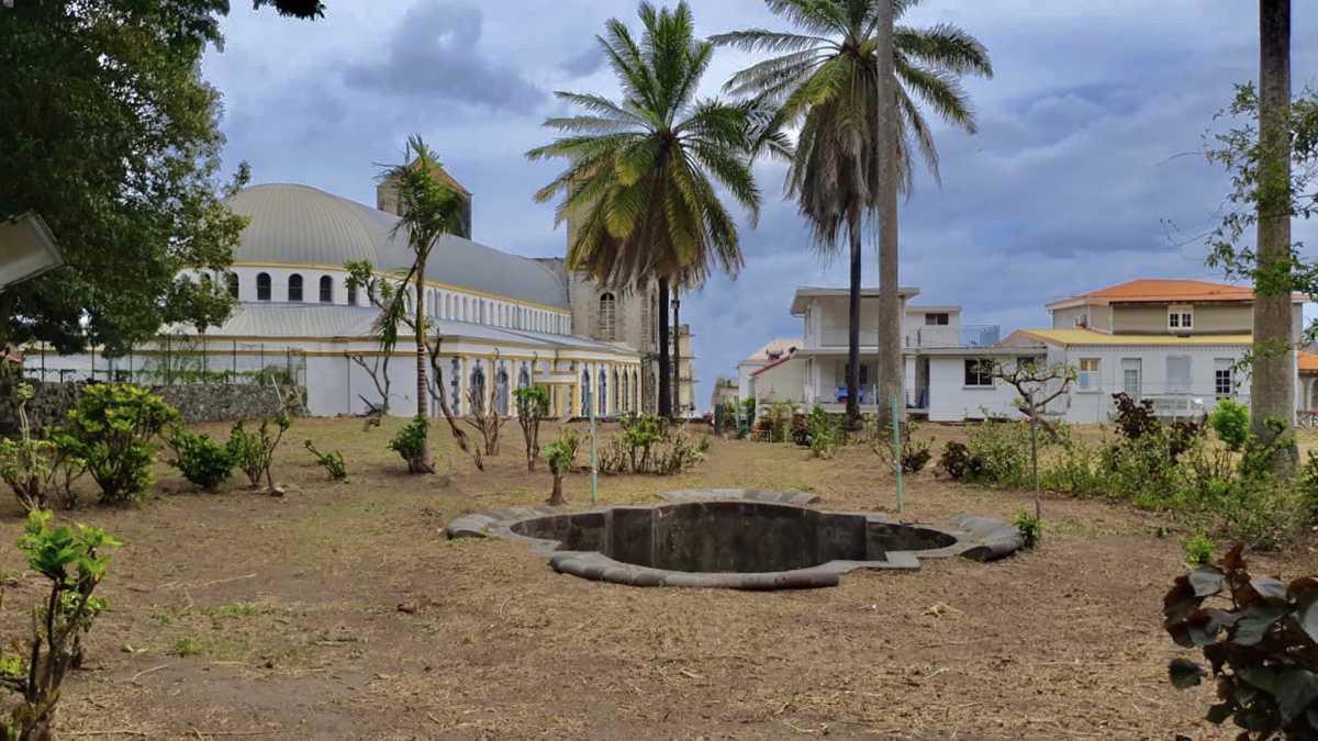 5. La Chapelle & les Jardins de l’Évêché 5. La Chapelle & les Jardins de l’Évêché