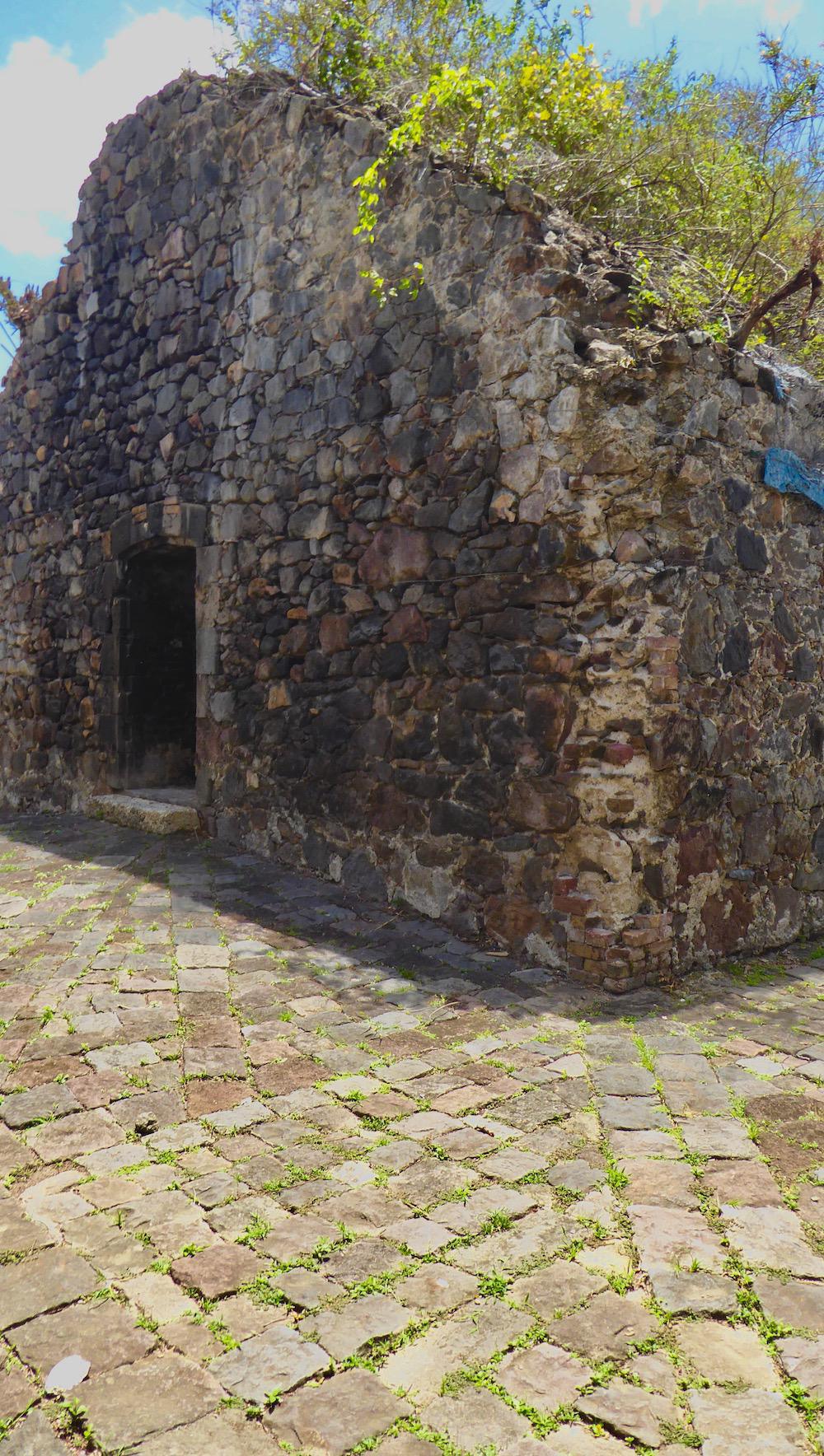 12. La poudrière Trouvaillant 12. La poudrière Trouvaillant