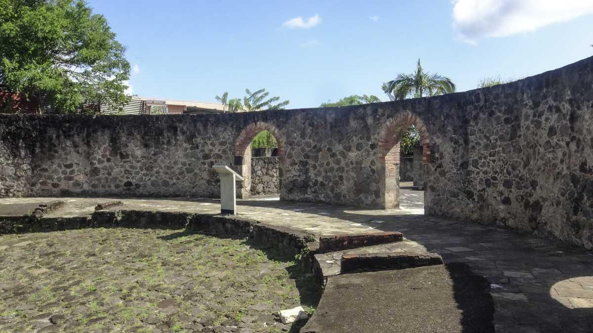 16. Le Théâtre 16. Le Théâtre