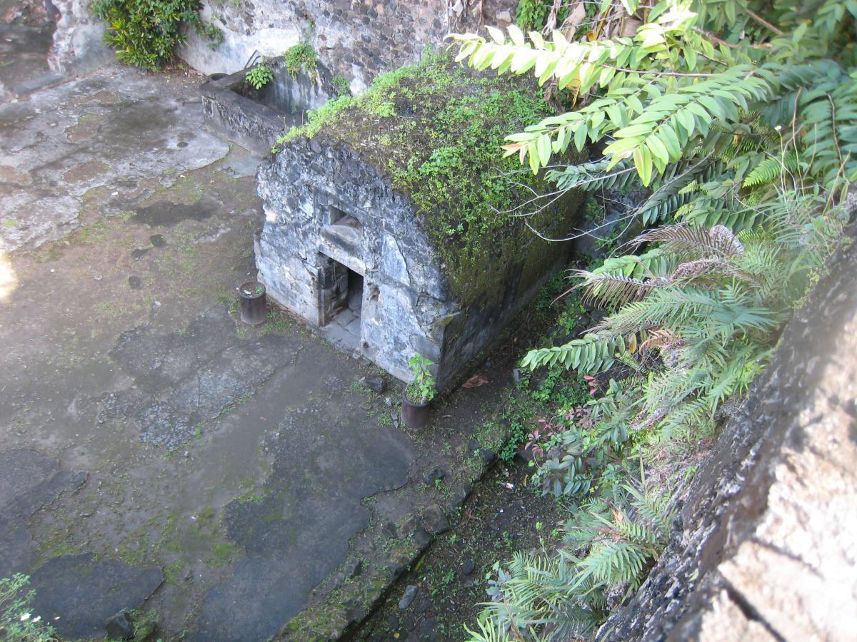 17. La Prison et le Cachot 17. La Prison et le Cachot