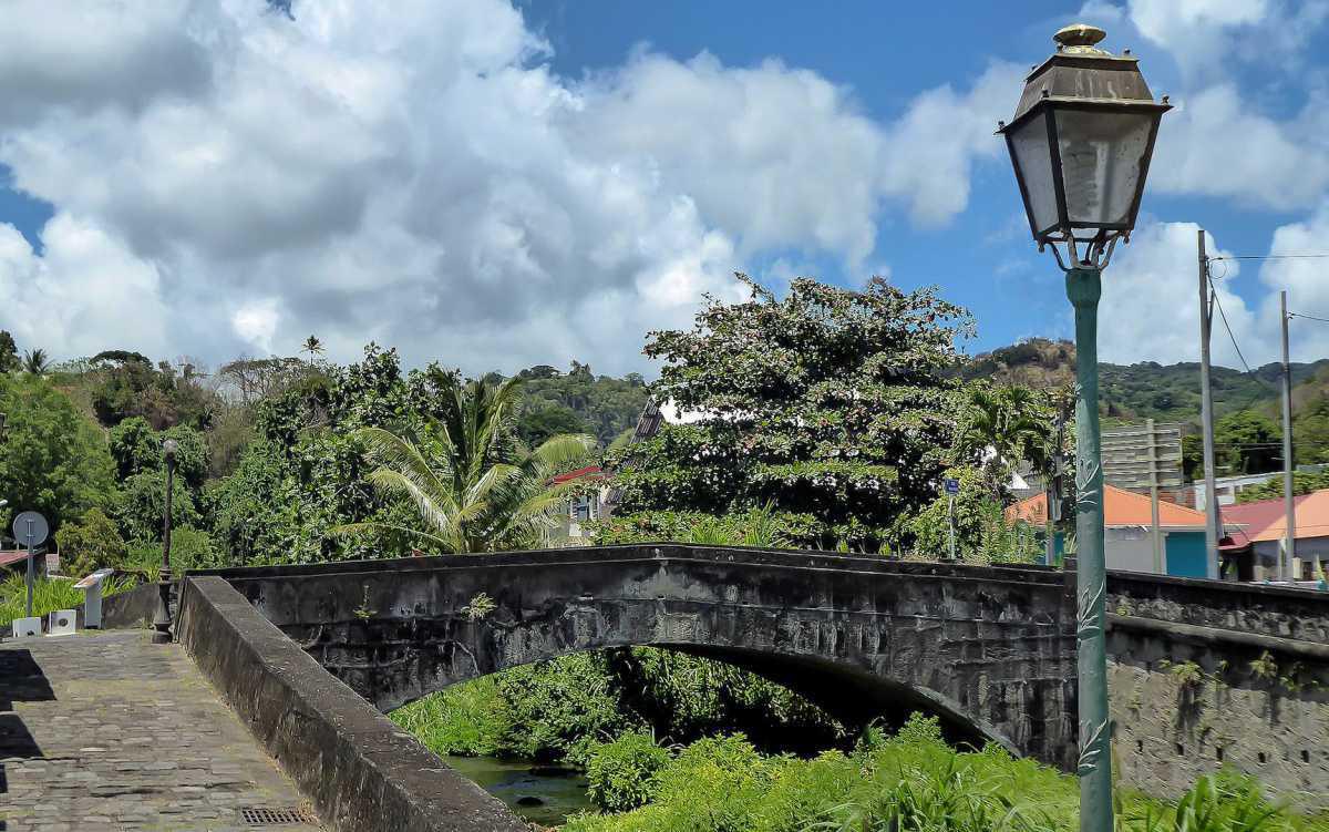20. Le Pont Roches 20. Le Pont Roches