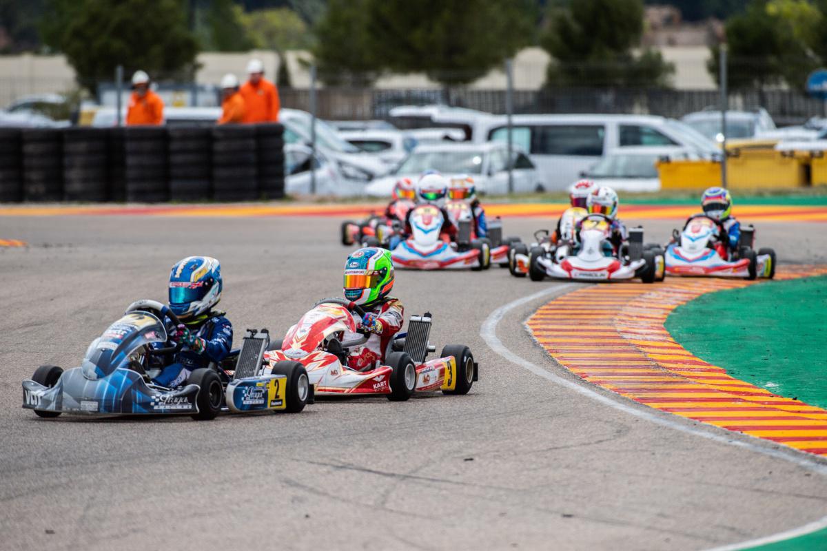 El viento complica las mangas clasificatorias de sábado en Motorland Aragón El viento complica las mangas clasificatorias de sábado en Motorland Aragón