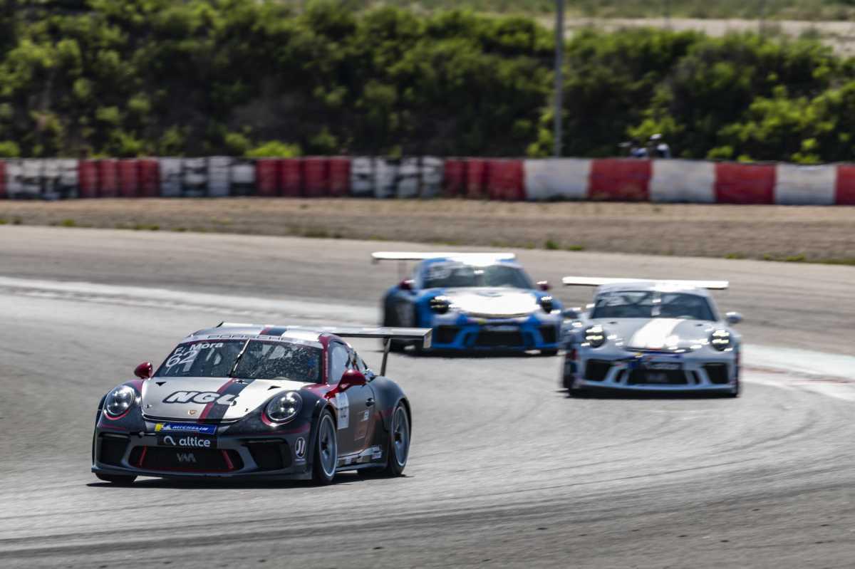 Más de seis mil aficionados celebran el éxito del NAPA Racing Weekend en Navarra Más de seis mil aficionados celebran el éxito del NAPA Racing Weekend en Navarra