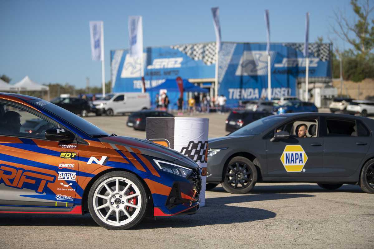 El NAPA Racing Weekend alcanza una cifra récord de doce mil espectadores en Jerez El NAPA Racing Weekend alcanza una cifra récord de doce mil espectadores en Jerez