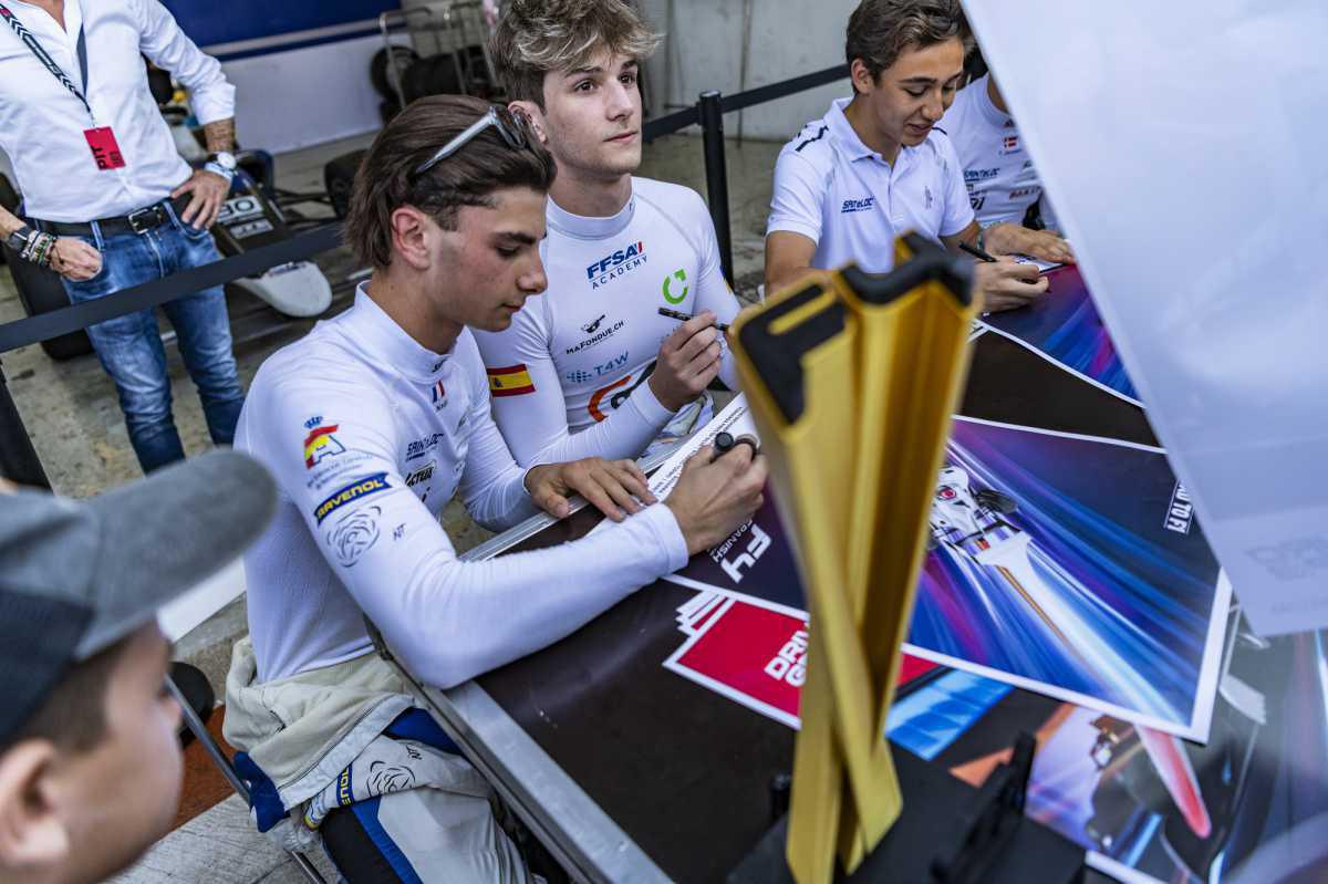 ¡NAPA Racing Weekend duplica su cifra de público en Valencia! ¡NAPA Racing Weekend duplica su cifra de público en Valencia!