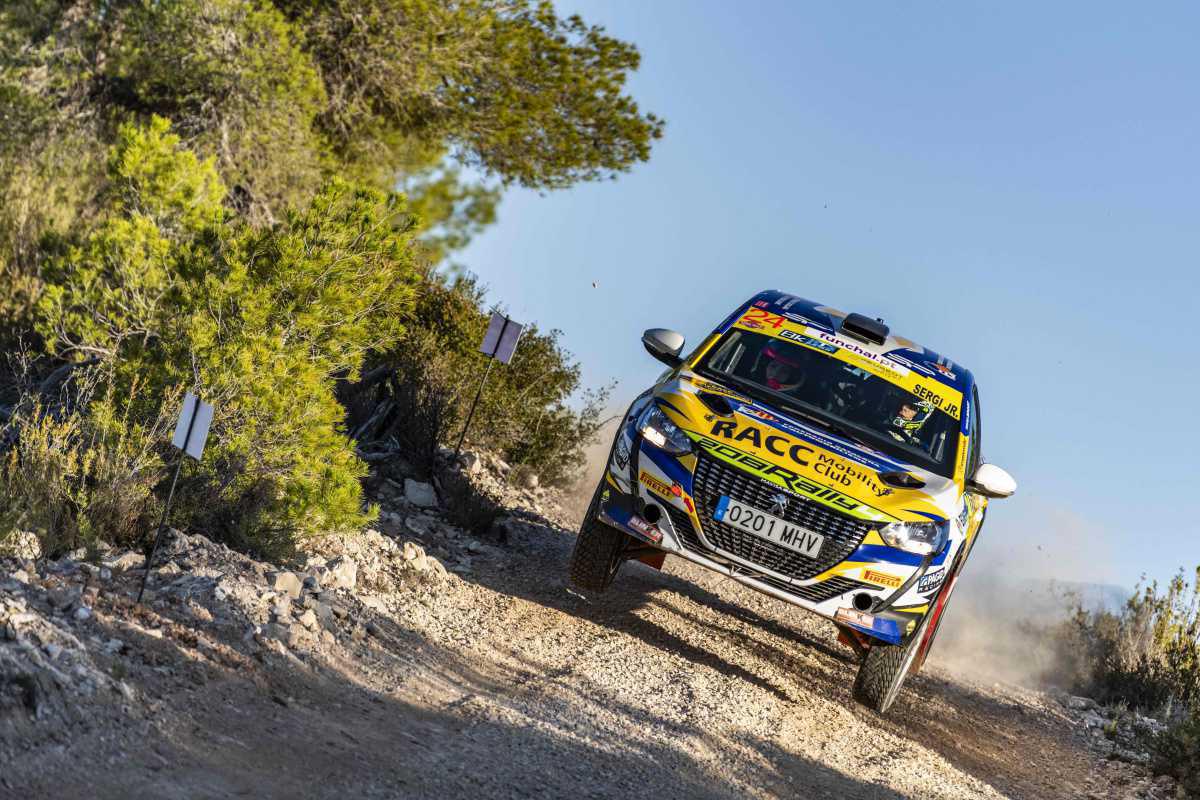 Sergi Pérez, más líder de la Beca Junior RTS y campeón de la Peugeot Rally Cup Ibérica