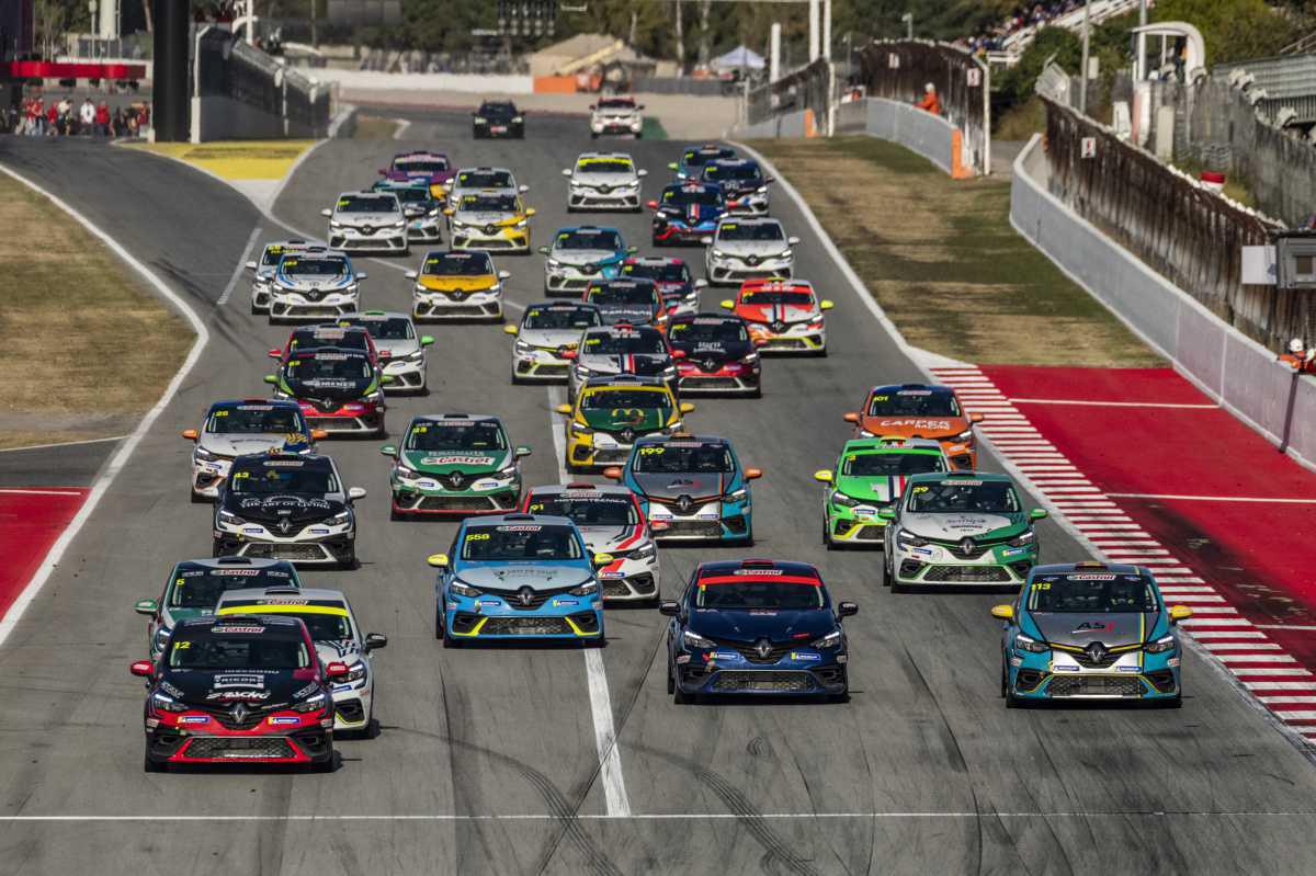 Más de quince mil fans celebran la fiesta de fin de temporada NAPA Racing Weekend en el Circuit Más de quince mil fans celebran la fiesta de fin de temporada NAPA Racing Weekend en el Circuit