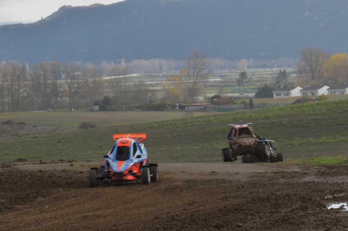 Samsonas, Arqué y Paz se imponen en el primer día en Miranda de Ebro