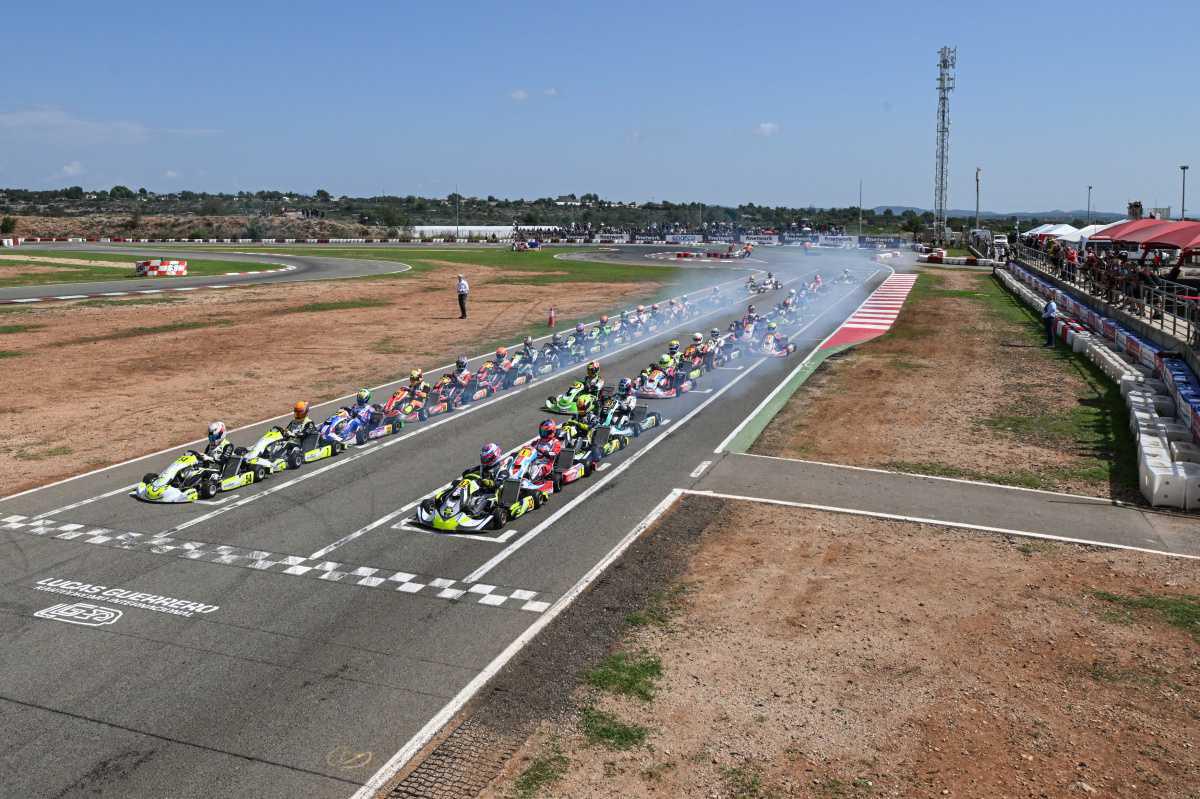 Los campeones del CEK Finetwork 2024 se coronan en Chiva con emoción hasta el final Los campeones del CEK Finetwork 2024 se coronan en Chiva con emoción hasta el final