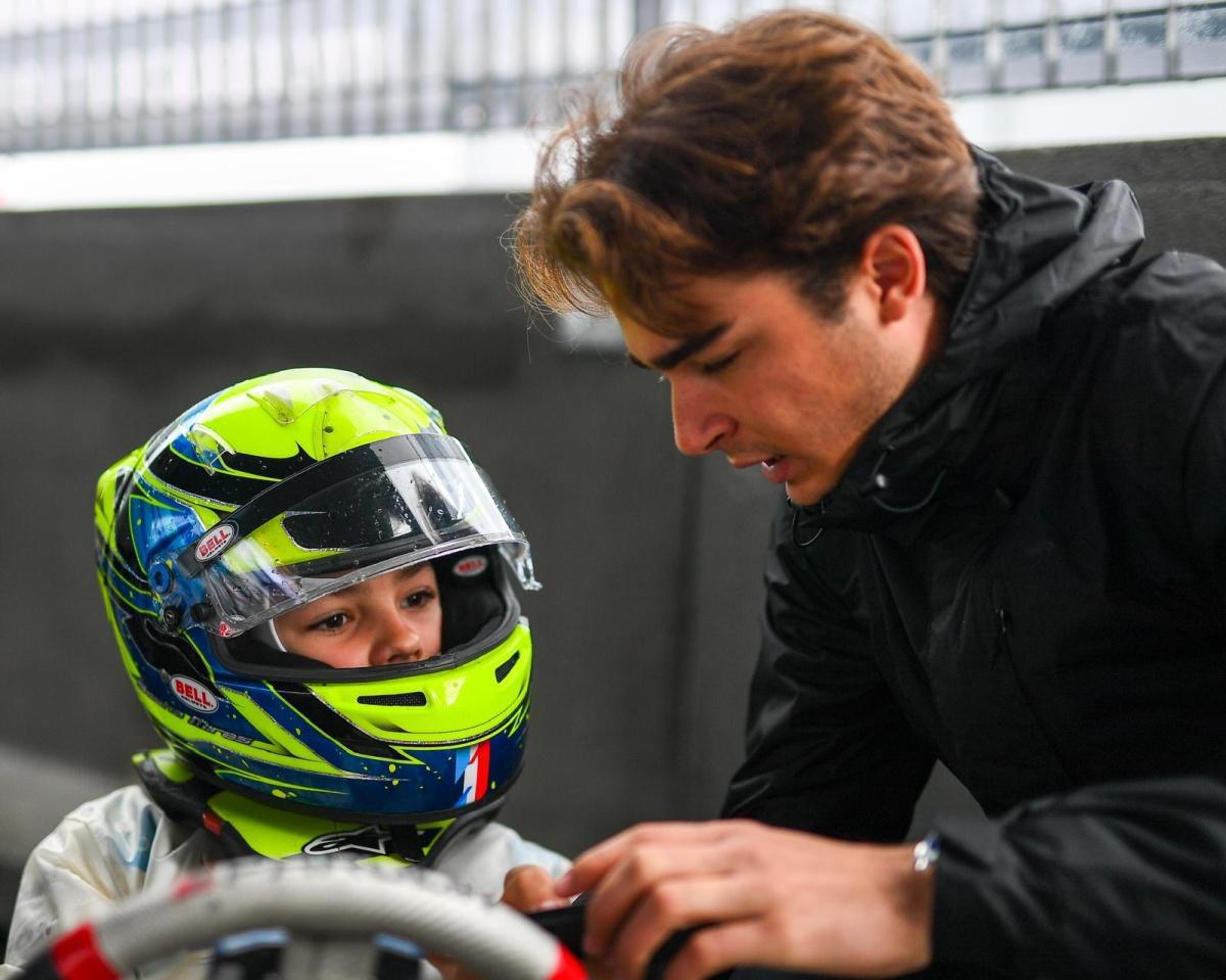 Santi Vallvé y Sasha Miras: formando a un campeón del futuro Santi Vallvé y Sasha Miras: formando a un campeón del futuro