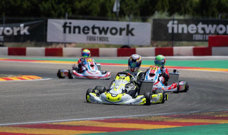 Ajustadas batallas y 12 ganadores diferentes en las carreras de MotorLand Aragón