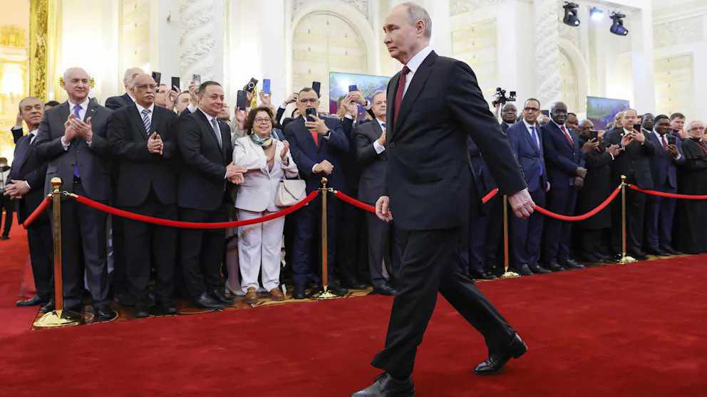 Poutine, en route pour dépasser le règne de Staline à la tête de la Russie