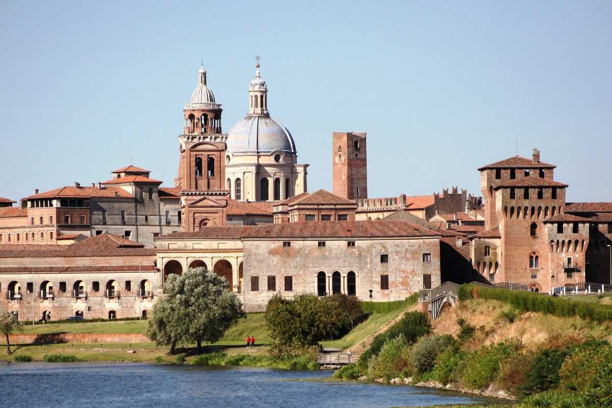 Azienda Ospedaliere "Carlo Poma"
